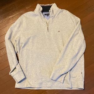 Men’s Tommy Hilfiger 1/4 Sweatshirt - Size XL